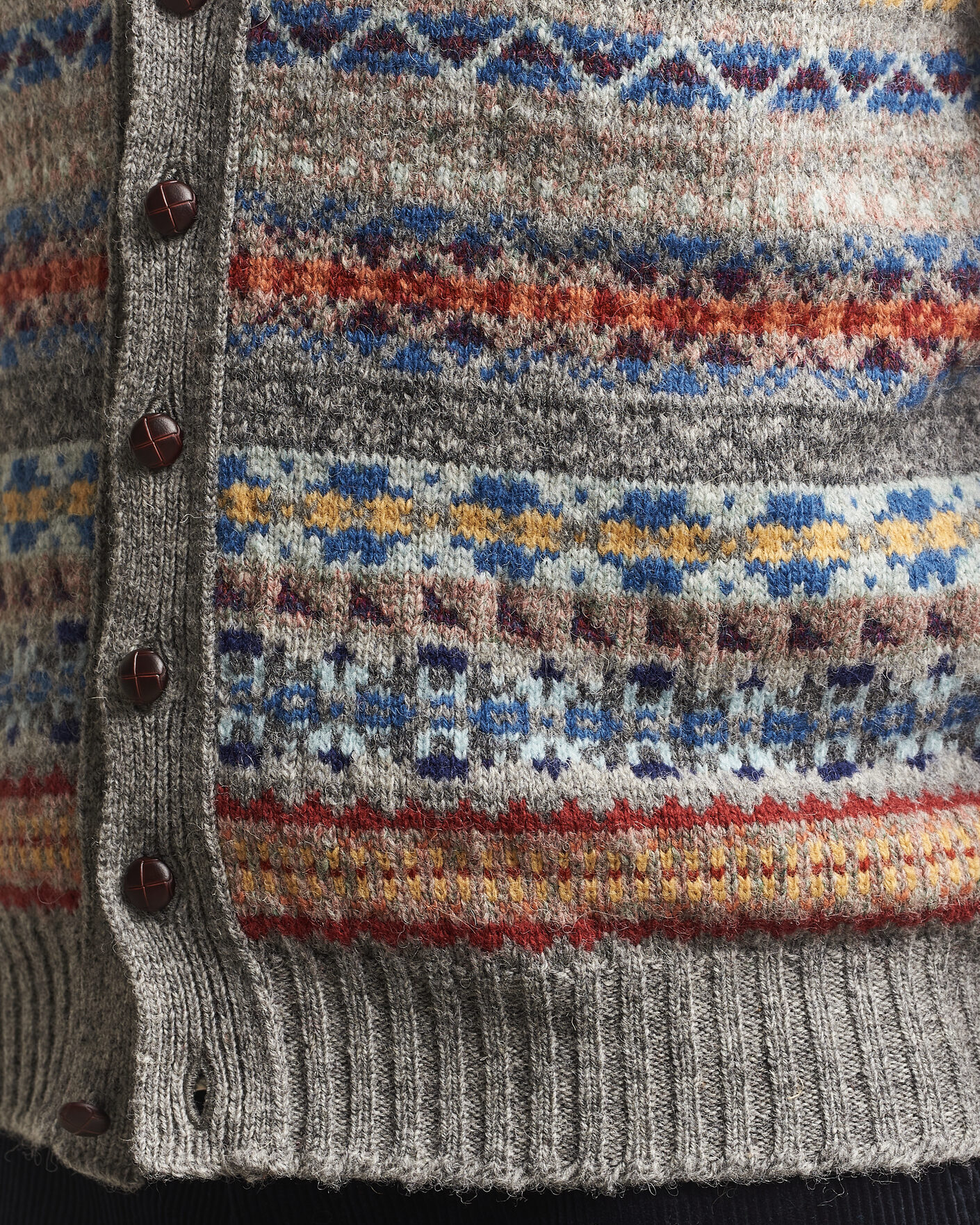Uomini | Maglieria | Jamieson's of Shetland | Jamiesons Of Shetland All Over Fair Isle Waistcoat Grey