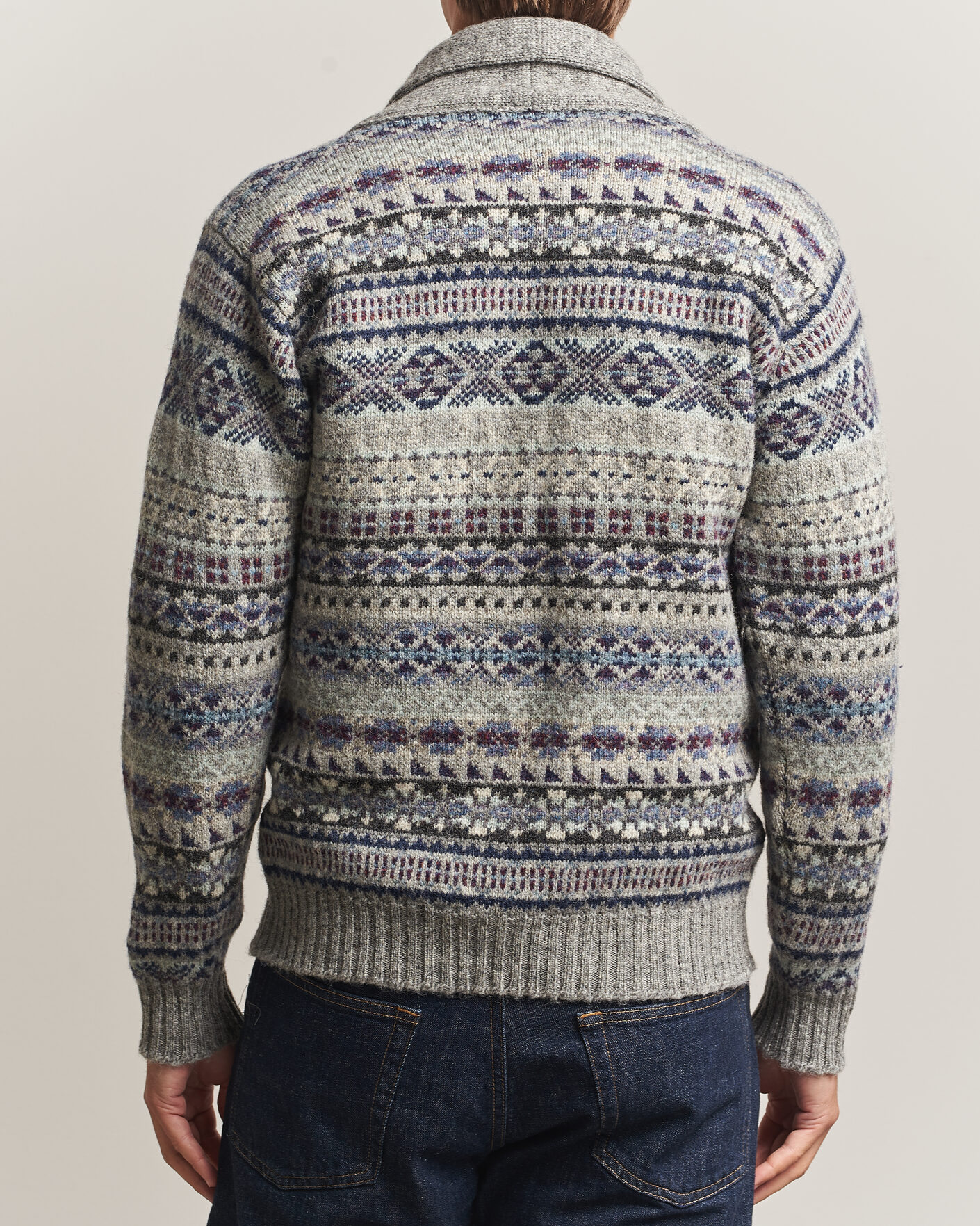 Uomini | Maglieria | Jamieson's of Shetland | Jamiesons Of Shetland All Over Fair Isle Shawl Collar Cardigan Grey