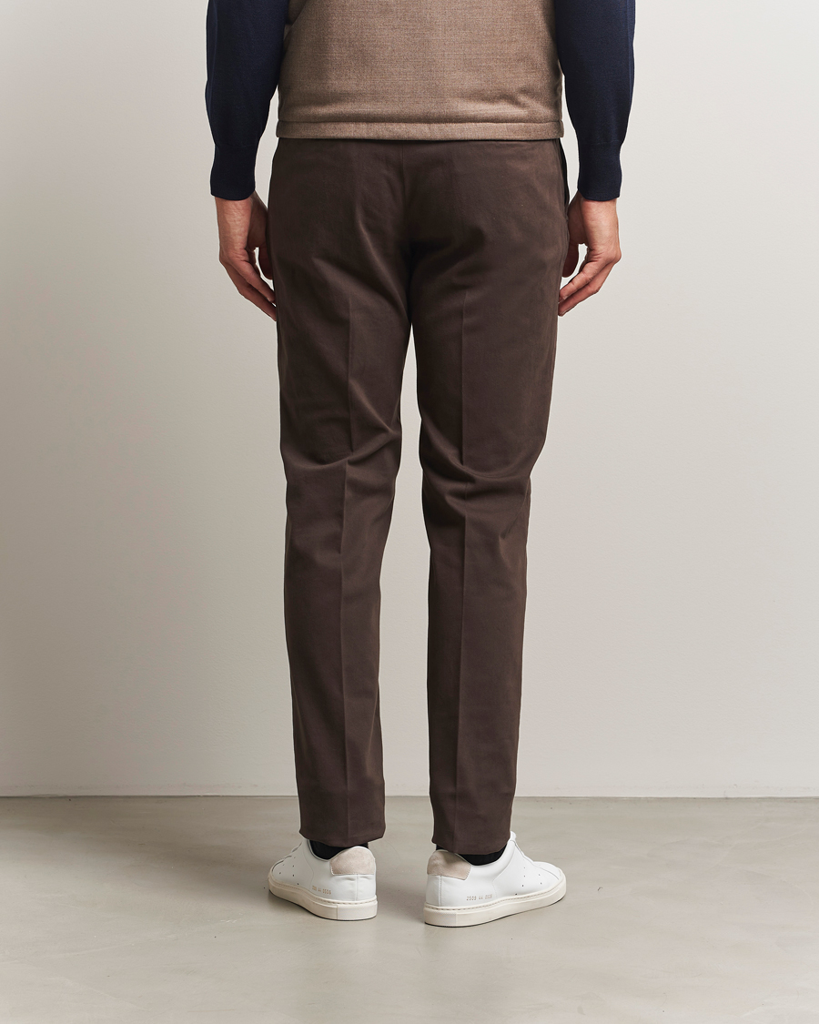 Uomini | Pantaloni | Incotex | Slim Fit Cotton Stretch Chinos Dark Brown