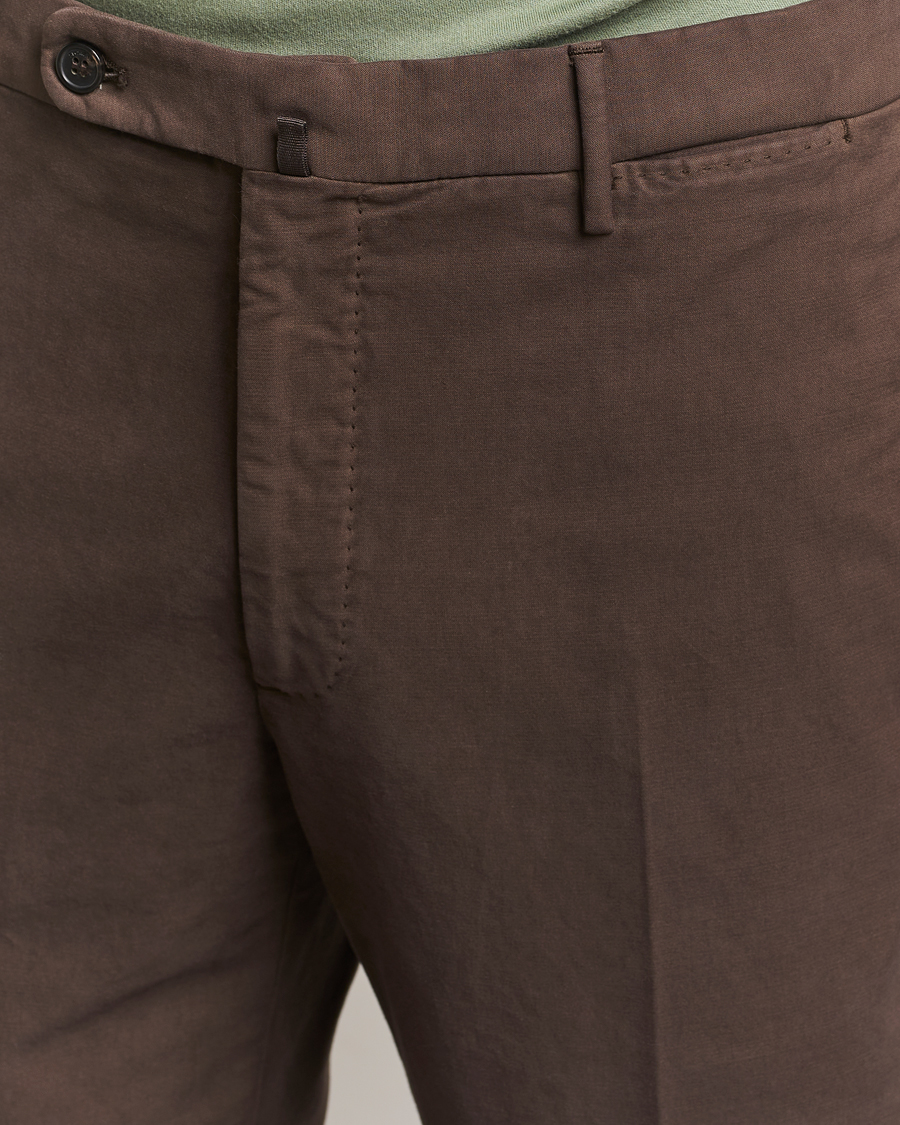 Uomini | Pantaloni | Incotex | Regular Fit Cotton Stretch Chinos Dark Brown
