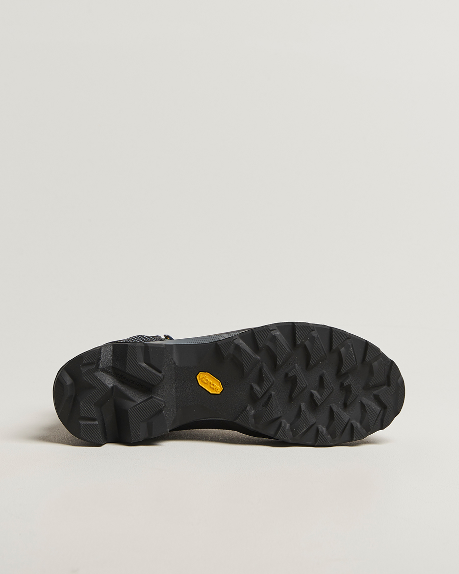 Uomini | Stivali | La Sportiva | Aequilibrium GTX Hiking Boots Carbon/Jungle