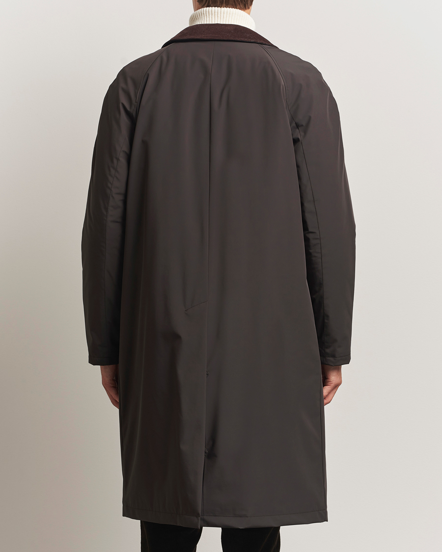 Uomini | Giacche | Oscar Jacobson | Padded Raglan Nylon Coat Brown