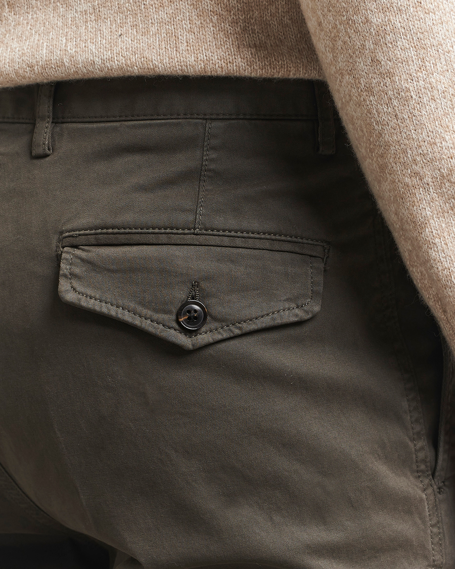 Uomini | Pantaloni | Oscar Jacobson | Tanker Cotton Trousers Olive