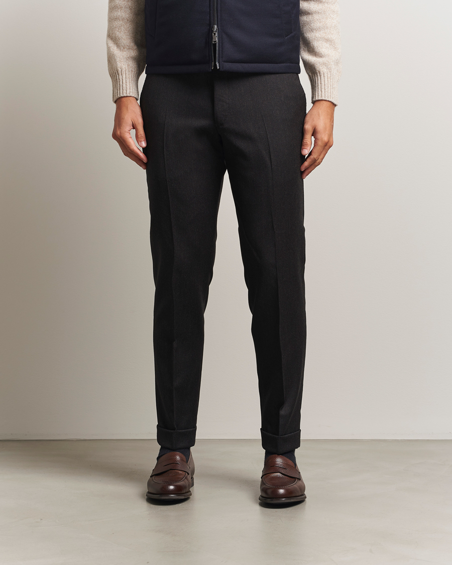 Uomini | Pantaloni | Oscar Jacobson | Dandy Turn Up Flannel Trousers Dark Brown