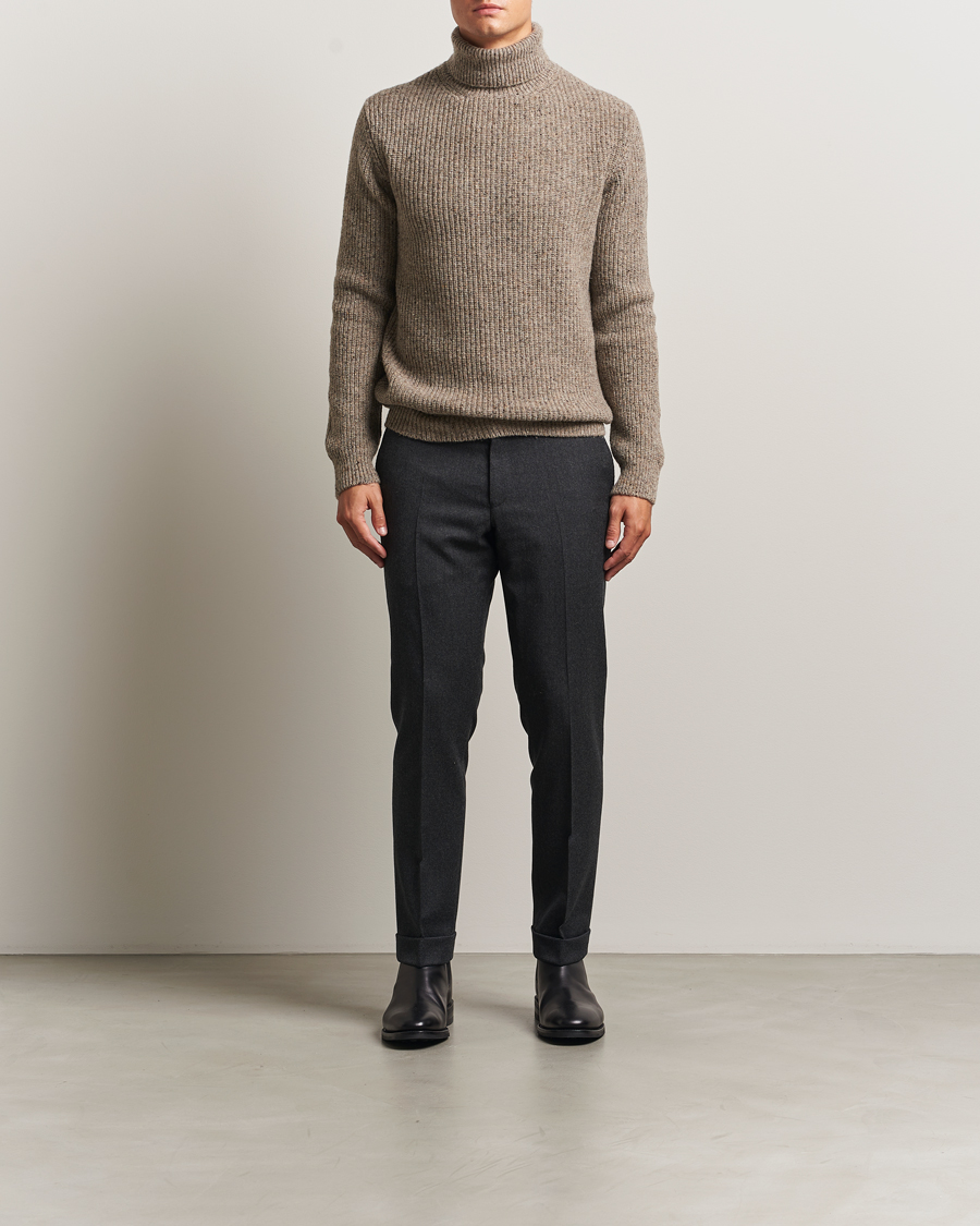 Uomini | Maglieria | Oscar Jacobson | Mika Heavy Merino Rollneck Beige