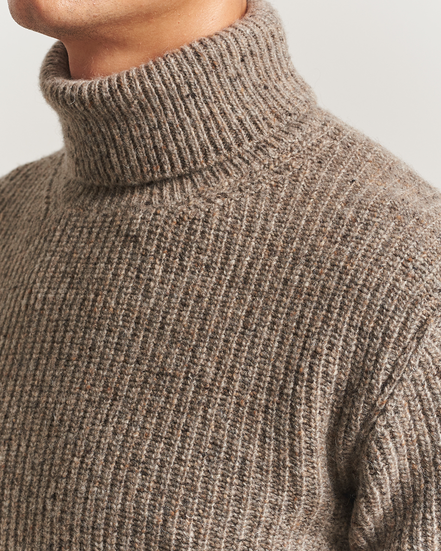 Uomini | Maglieria | Oscar Jacobson | Mika Heavy Merino Rollneck Beige