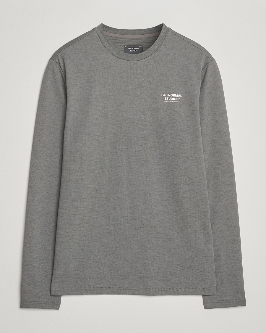 Uomini | T-shirt | Pas Normal Studios | Balance Long Sleeve T-Shirt Medium Grey