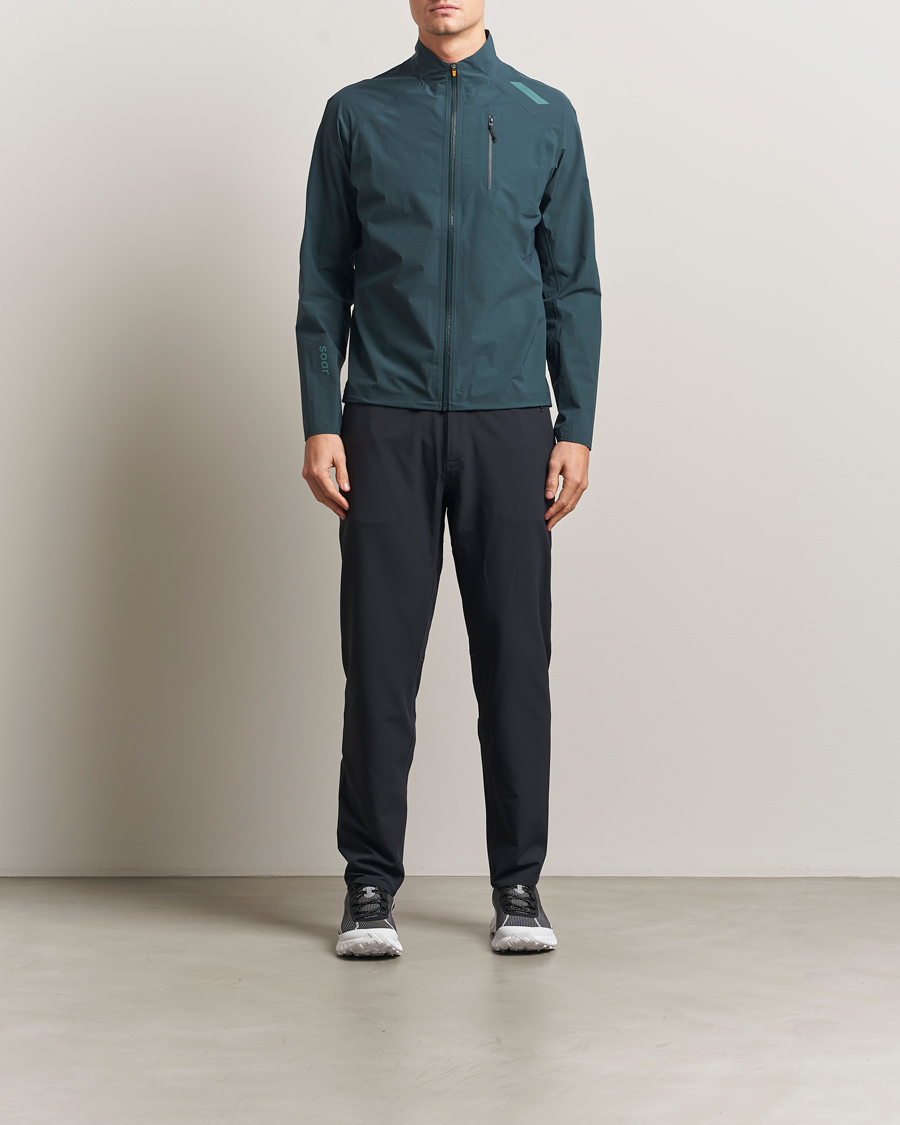 Uomini | Pantaloni | SOAR Running | Run Trousers Black