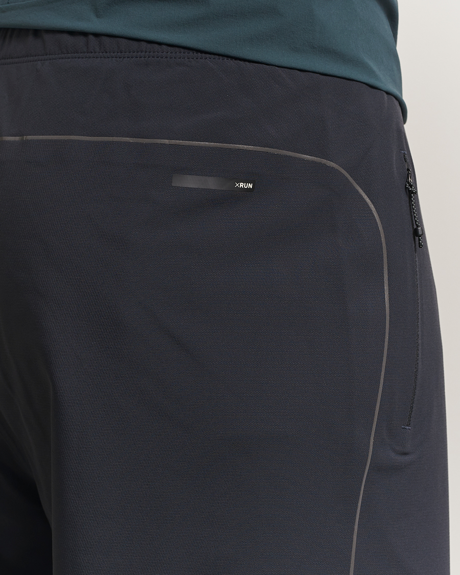Uomini | Pantaloni | SOAR Running | Run Trousers Black