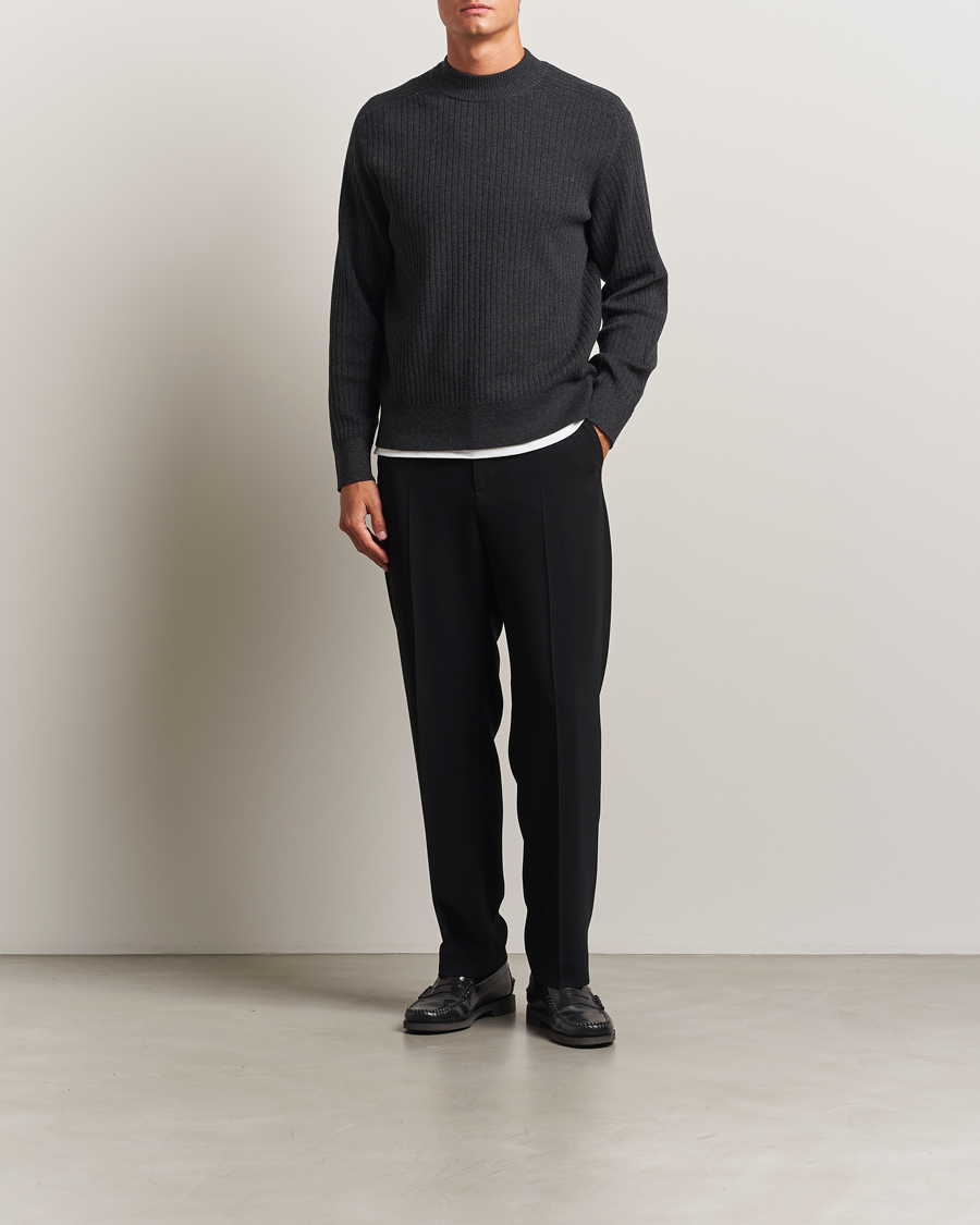Uomini | Maglieria | Filippa K | Cotton Merino Knitted Mock Neck Sweater Anthracite Melange