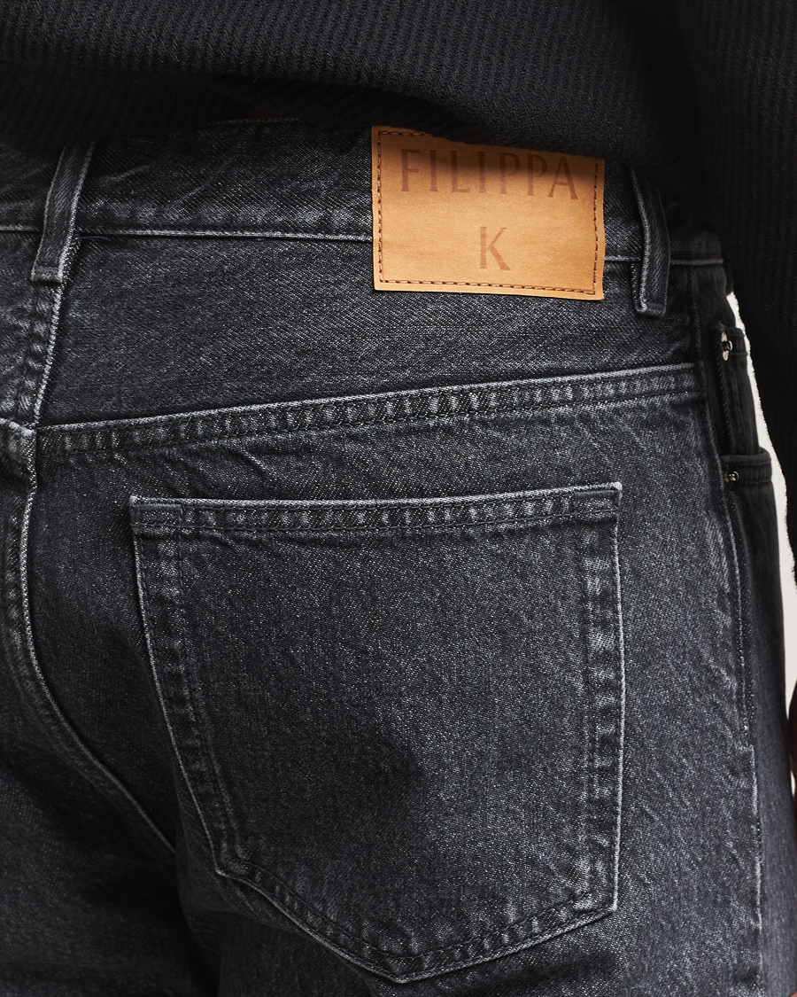 Uomini | Pantaloni | Filippa K | Tapered Cropped Jeans Washed Black