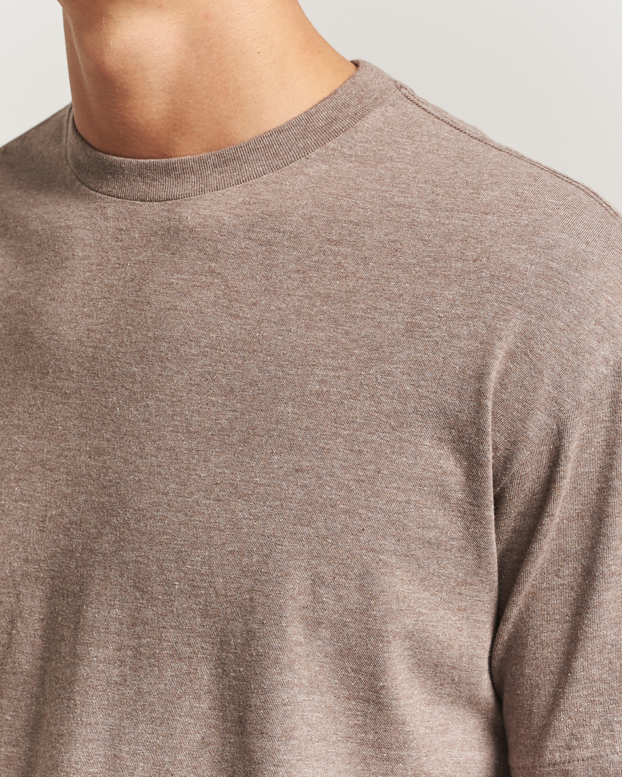 Uomini | T-shirt | Auralee | Seamless Crew Neck T-Shirt Top Brown