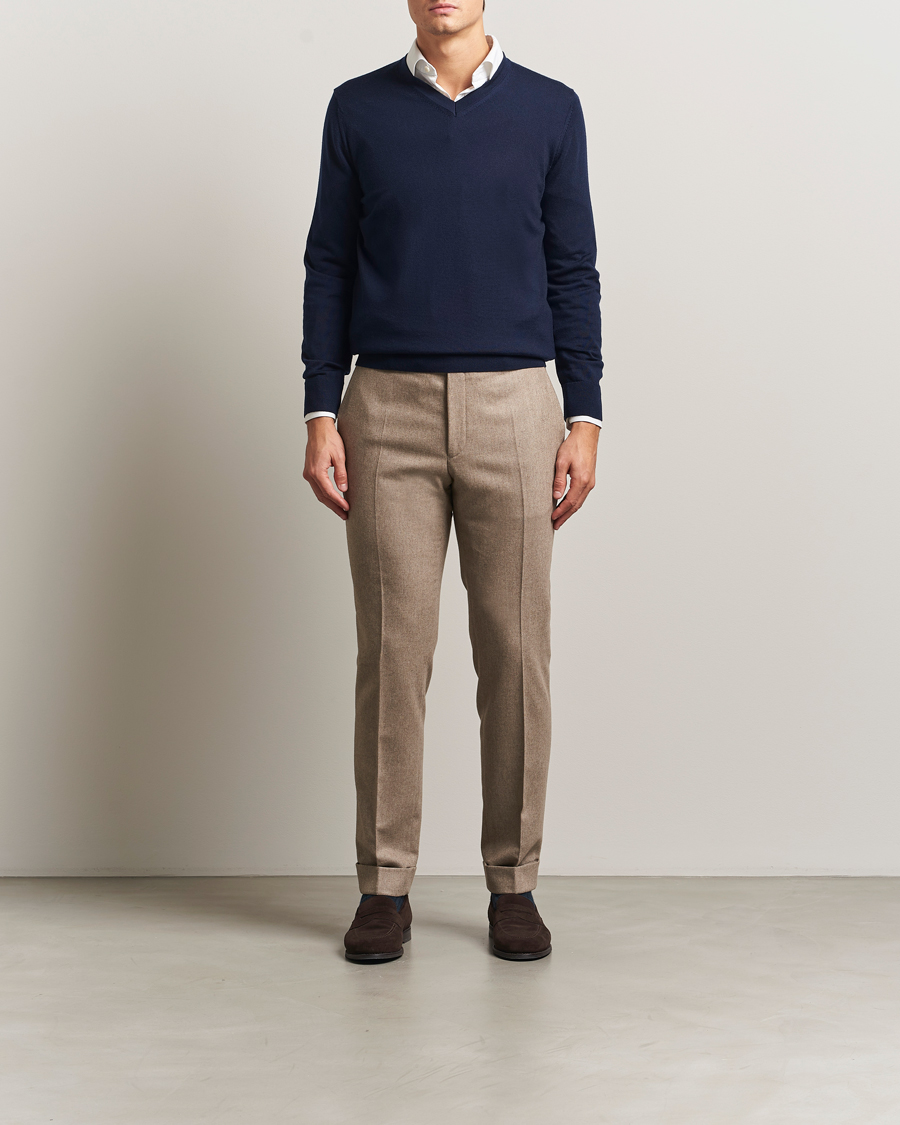 Uomini | Maglieria | Charles Tyrwhitt | Pure Merino V-Neck Jumper Navy