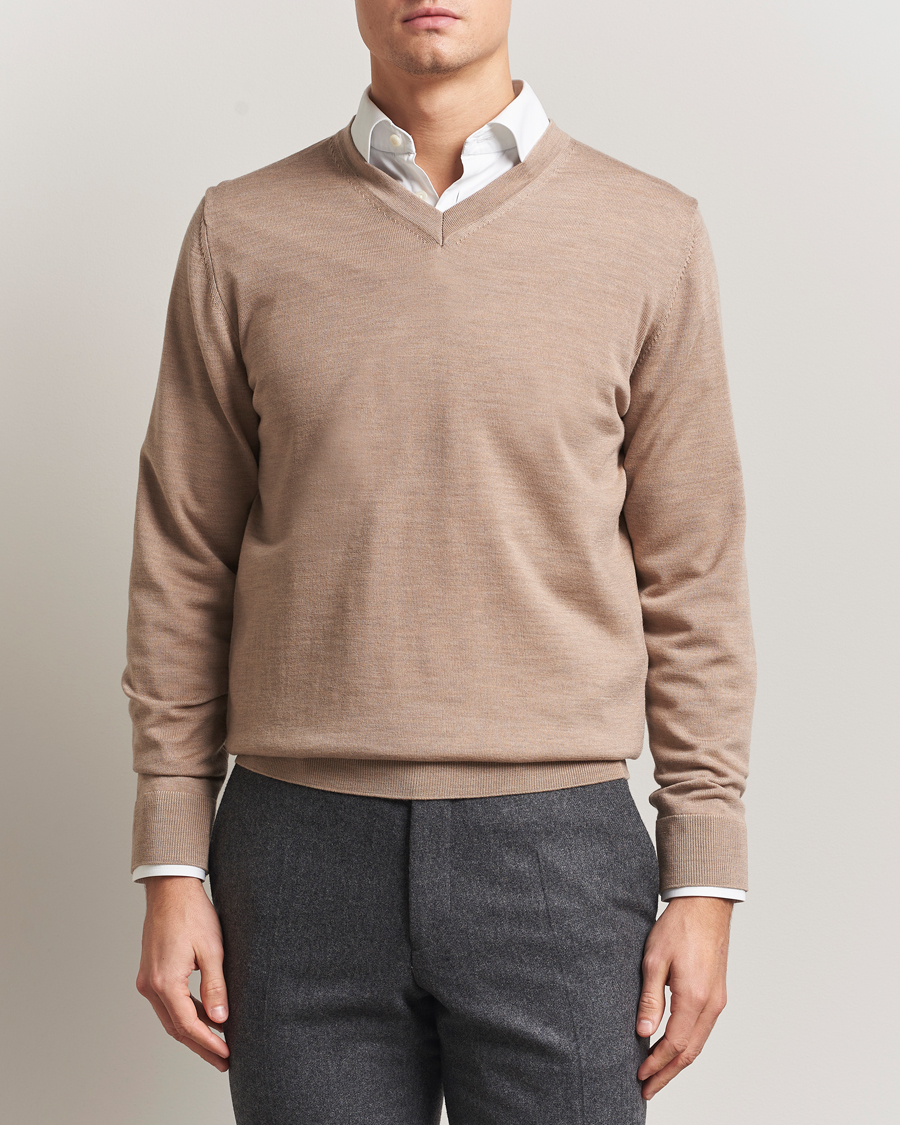 Uomini | Maglieria | Charles Tyrwhitt | Pure Merino V-Neck Jumper Oatmeal