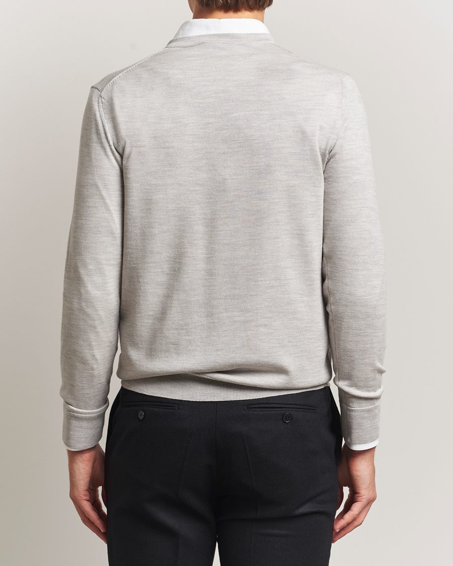 Uomini | Maglieria | Charles Tyrwhitt | Pure Merino V-Neck Jumper Silver Grey