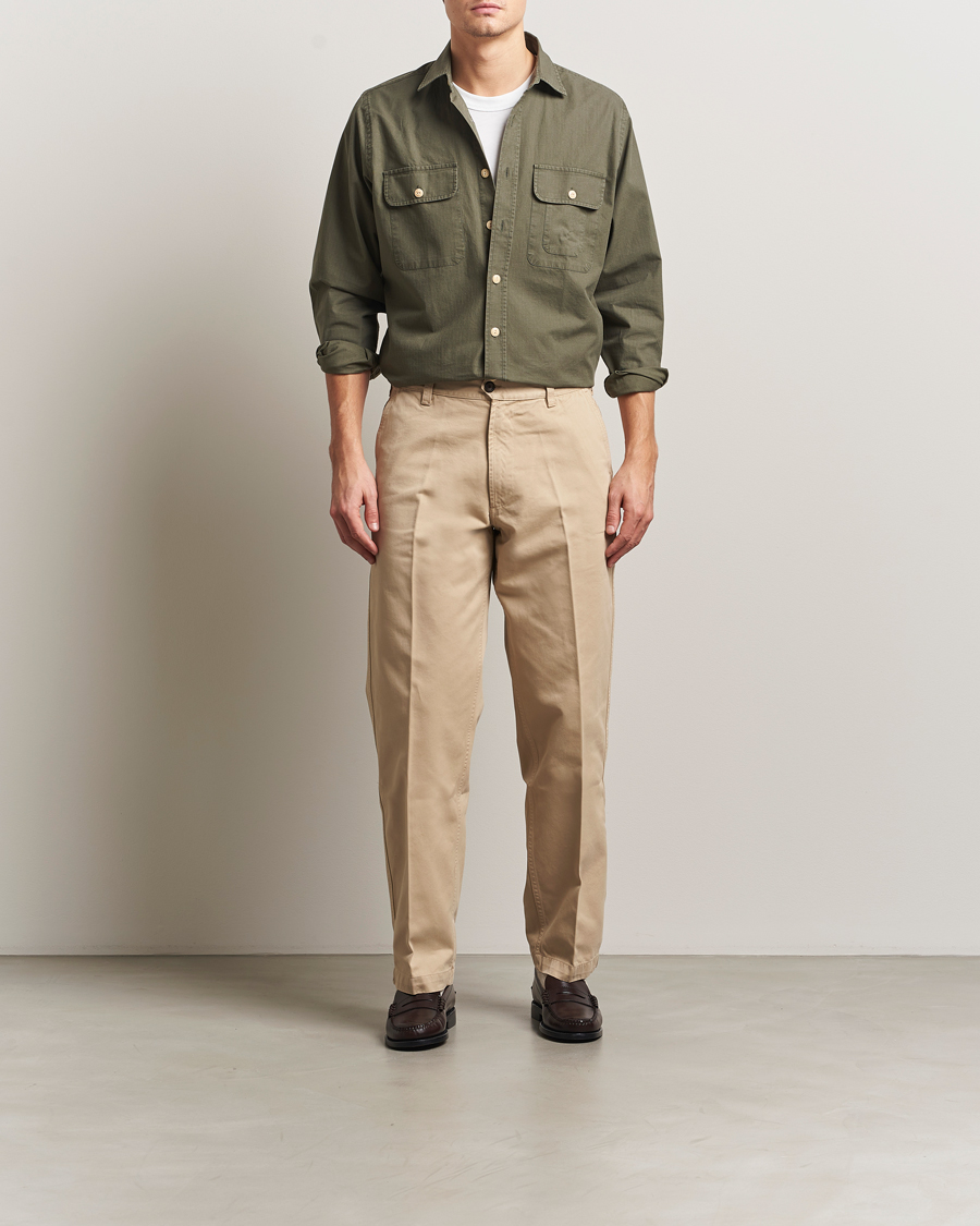 Uomini | Pantaloni | Drake's | Flat Front Peached Cotton Chino Sand