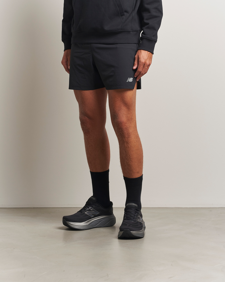 New Balance Running Fresh Foam X More V6 Black su CareOfCarl.it