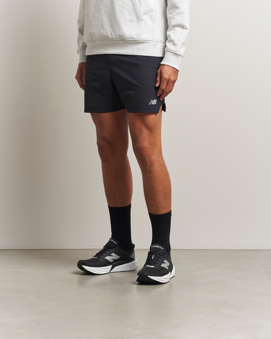 Uomini | Scarpe da corsa | New Balance Running | FuelCell Rebel V5 Black