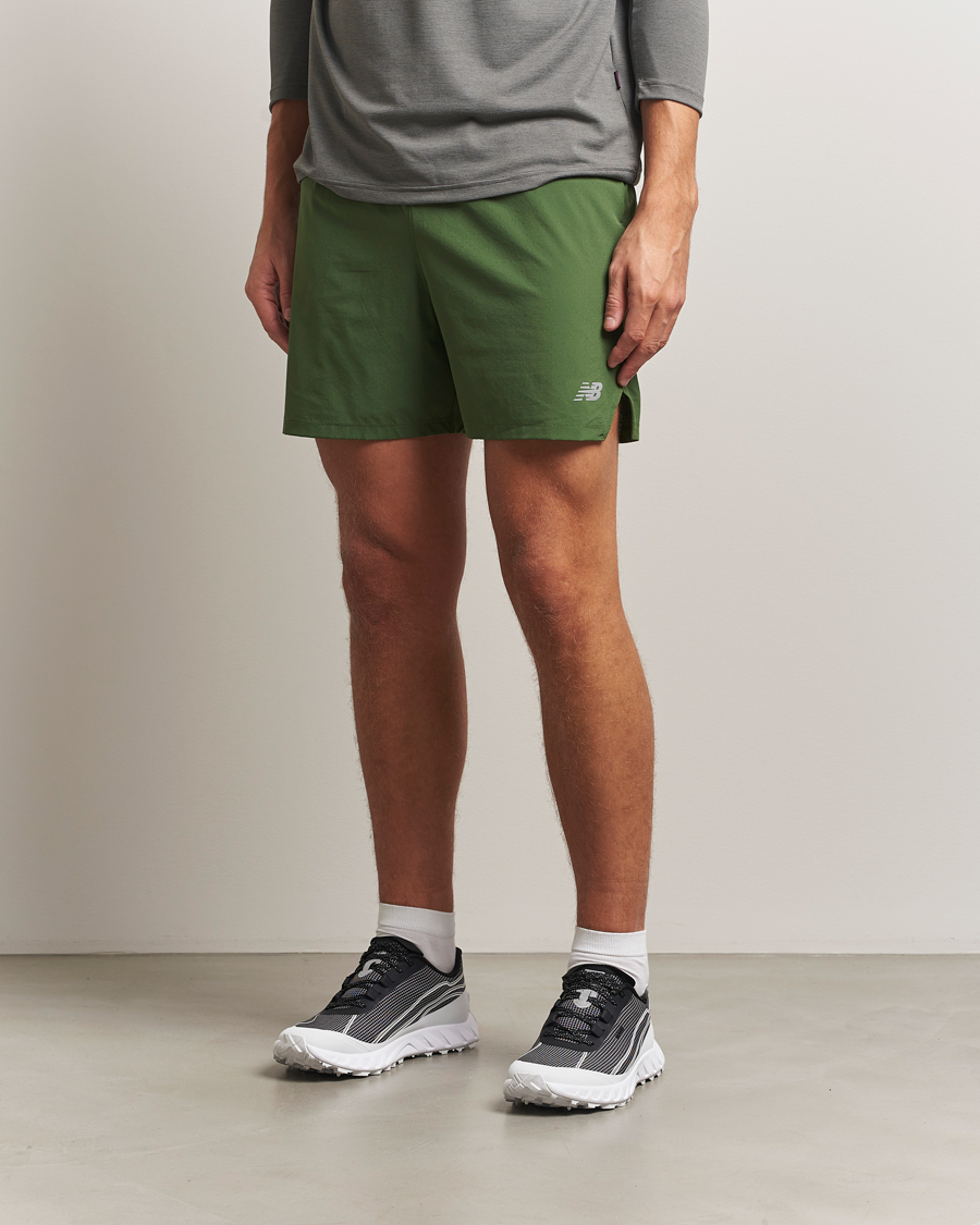 Uomini | Pantaloncini | New Balance Running | Athletics 5 RC Shorts Dark Alpine Green