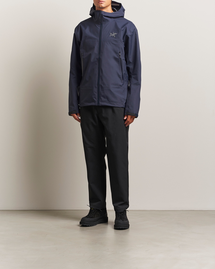 Uomini | Giacche | Arc'teryx | Beta Gore-Tex Jacket Black Sapphire