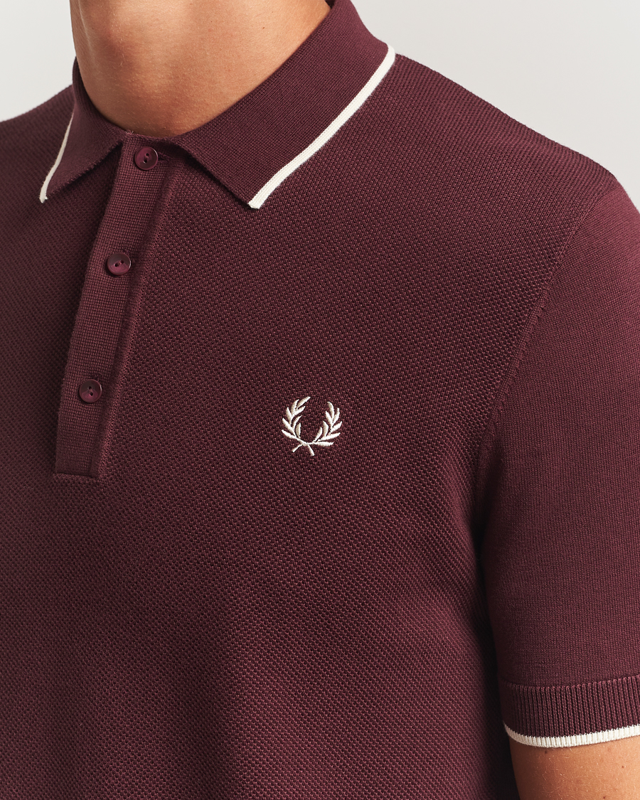 Uomini | Polo | Fred Perry | Pique Knitted Tipped Polo Oxblood