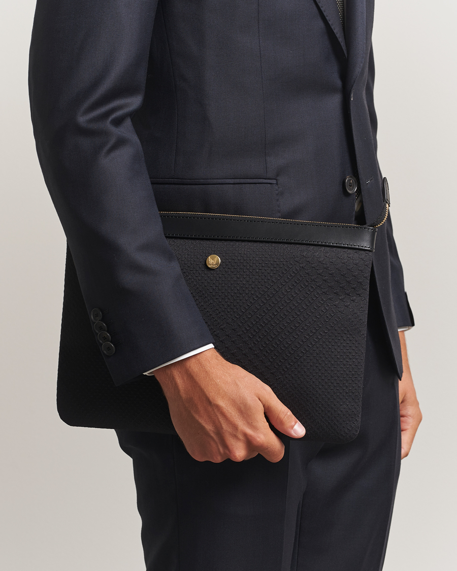 Uomini | Borse | Mismo | M/S Nylon Pouch Large Haptic Black/Black