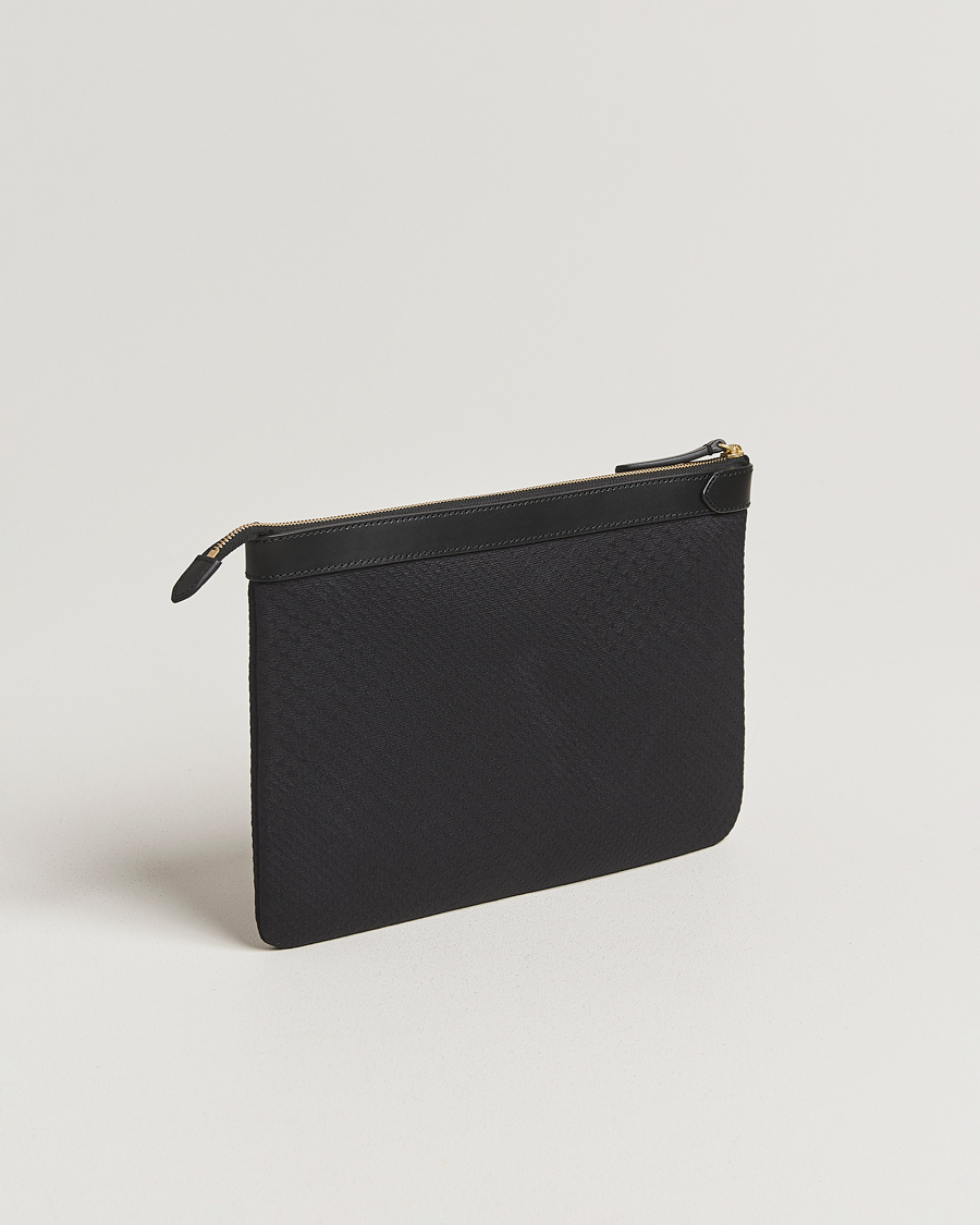 Uomini | Borse | Mismo | M/S Nylon Pouch Large Haptic Black/Black