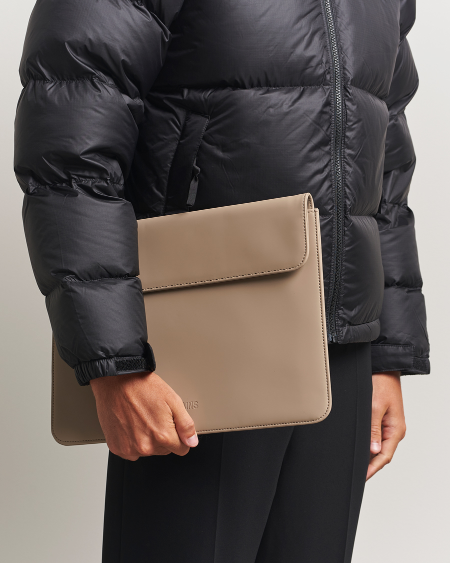 Uomini | RAINS Laptop Portfolio 13