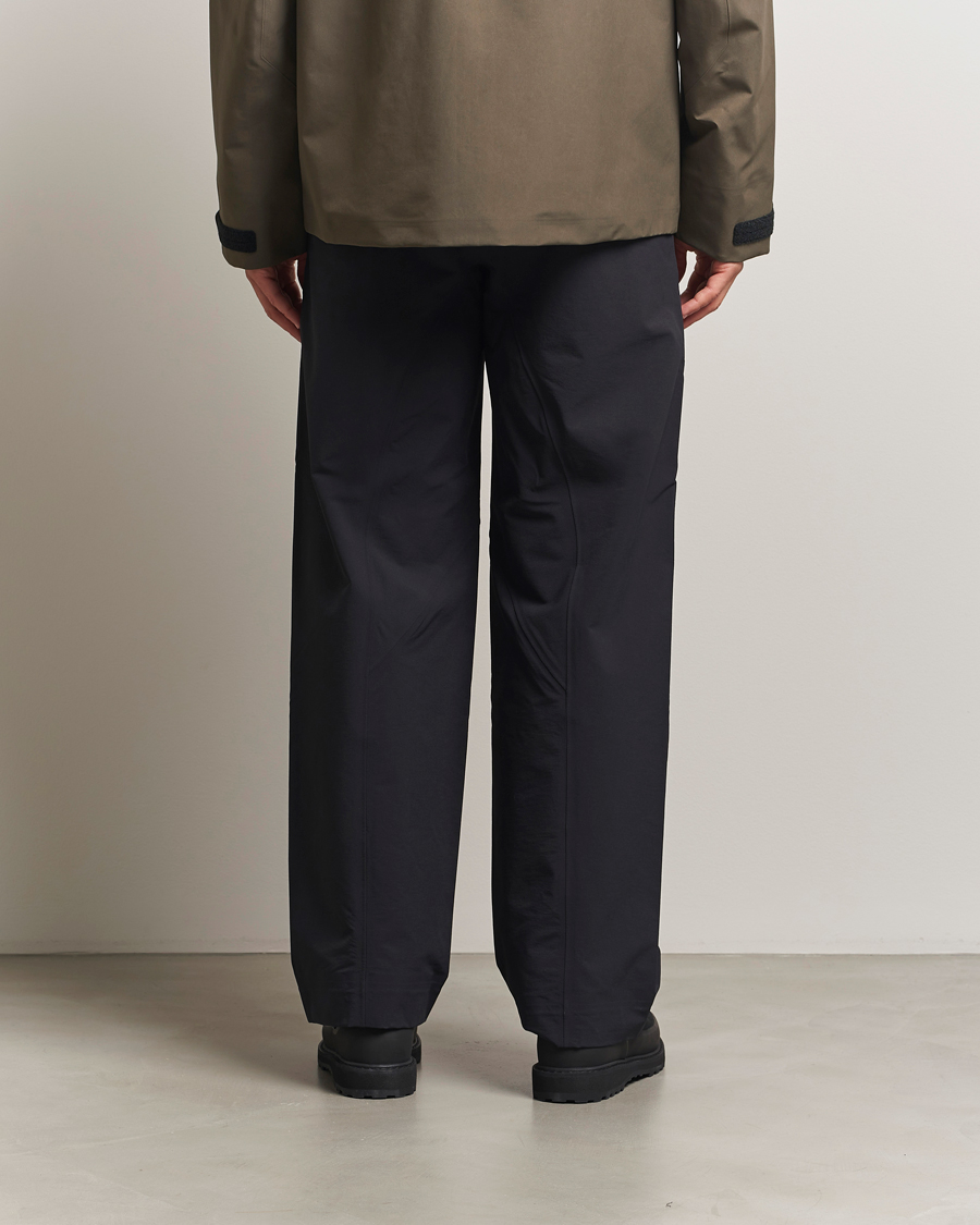 Uomini | Pantaloni | Arc'teryx Veilance | Corbell Softshell Pants Black