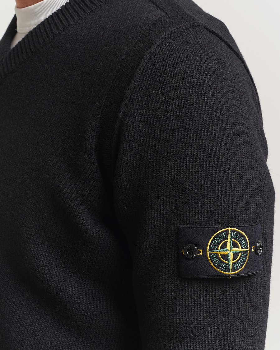 Uomini | Maglieria | Stone Island | Knitted Lambswool V-Neck Black
