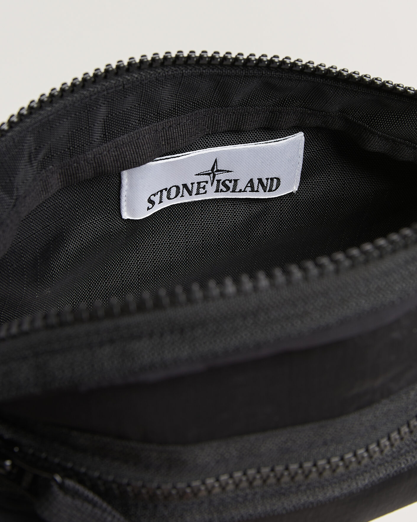 Uomini | Borse | Stone Island | Nylon Metal Waist Pouch Black