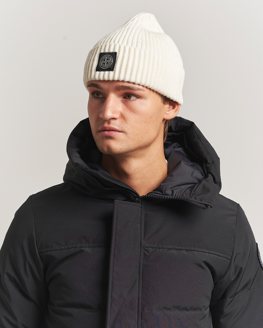 Uomini | Stone Island Full Rib Wool Beanie Ivory | Stone Island | Full Rib Wool Beanie Ivory