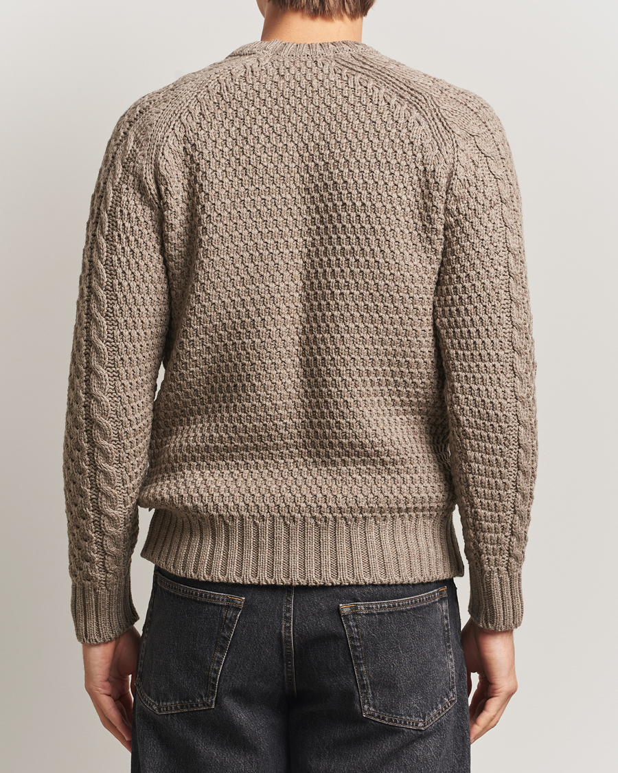 Uomini | Maglieria | Peregrine | Winston Merino Crew Light Brown