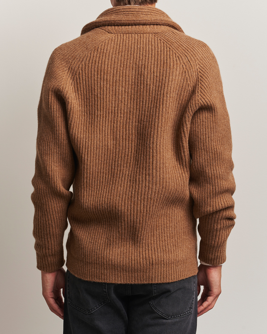 Uomini | Maglieria | William Lockie | Windsor Geelong Lambswool Shawl Cardigan Brown