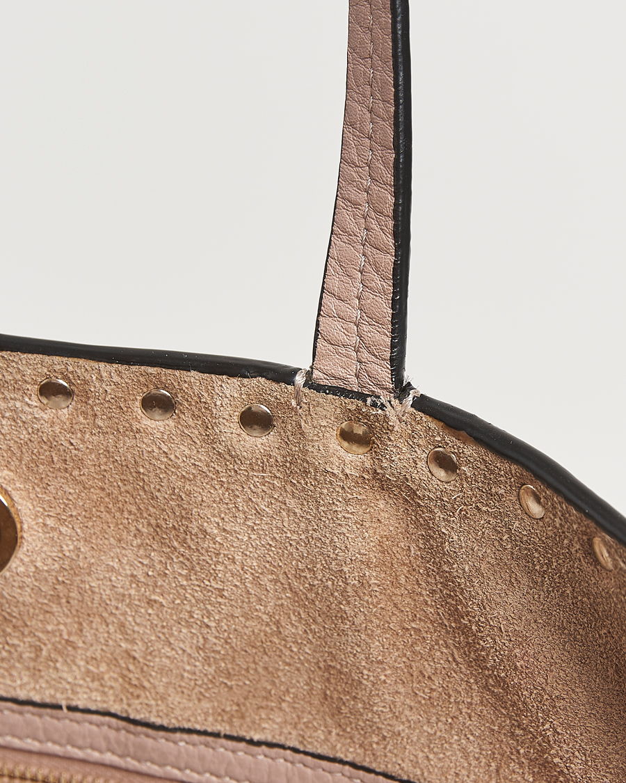 Uomini | Valentino Pre-Owned Medium Rockstud Tote Bag Poudre | Valentino Pre-Owned | Medium Rockstud Tote Bag Poudre