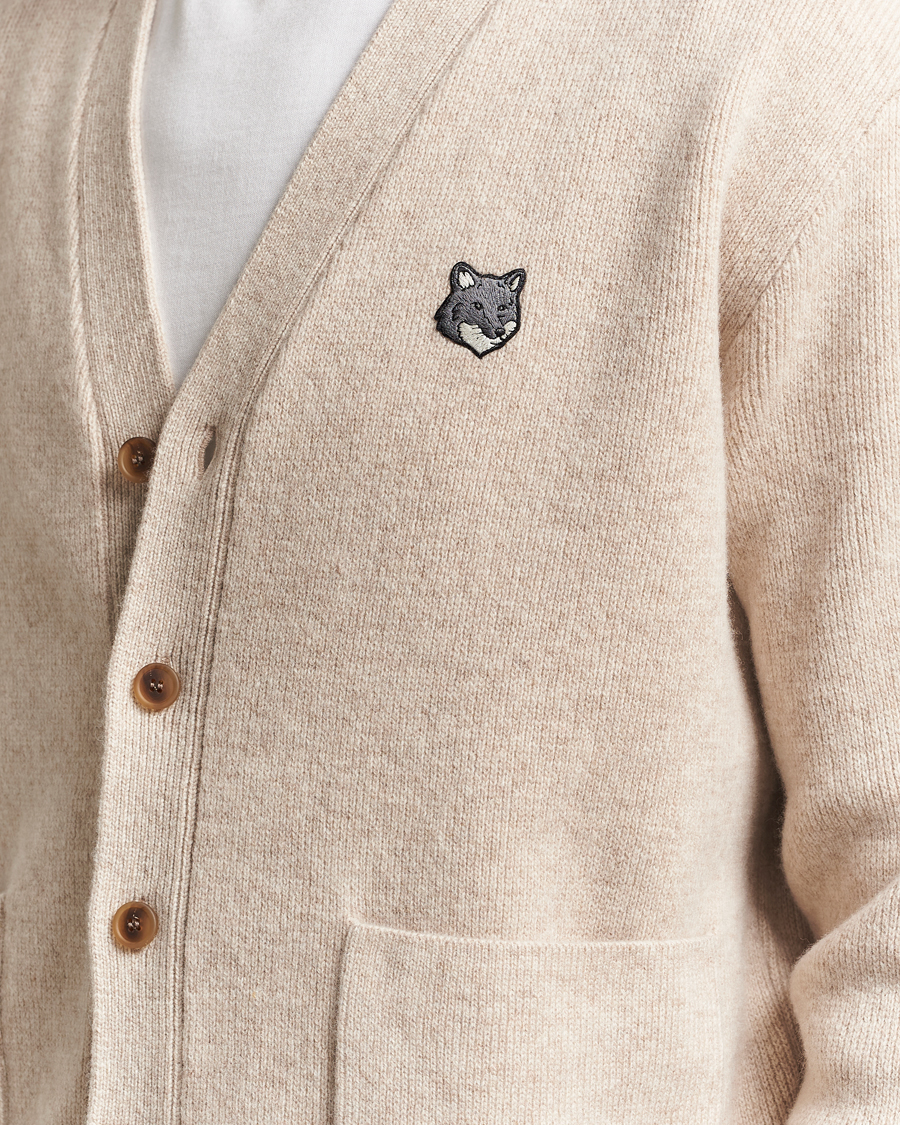 Uomini | Maglieria | Maison Kitsuné | Grey Fox Head Milano Lambswool Cardigan Tan Beige