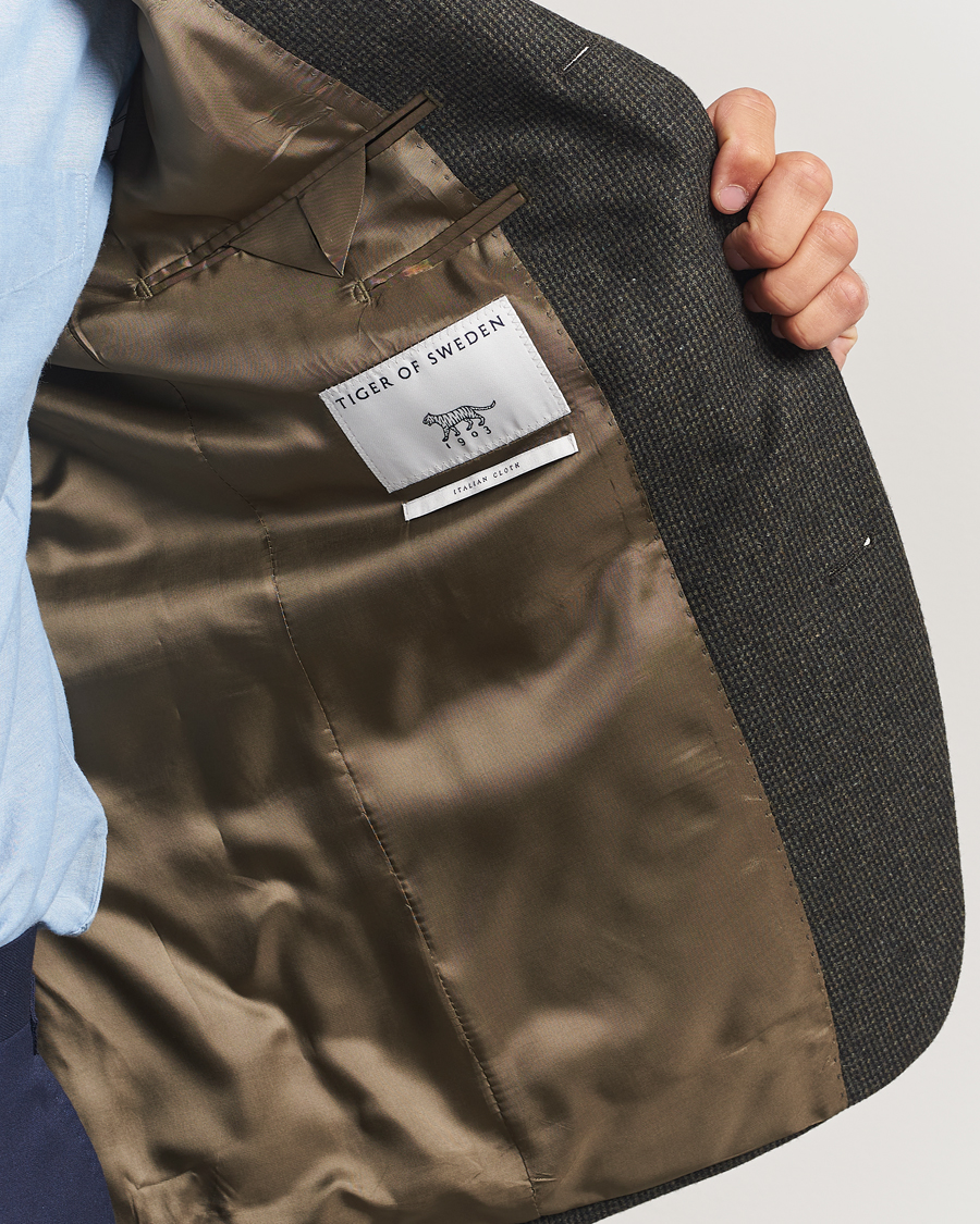 Uomini | Blazers | Tiger of Sweden | Easer Wool Pepita Blazer Midnight Green