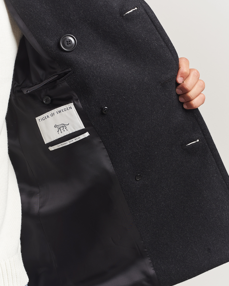 Uomini | Giacche | Tiger of Sweden | Mahler Wool/Cashmere Peacoat Charcoal