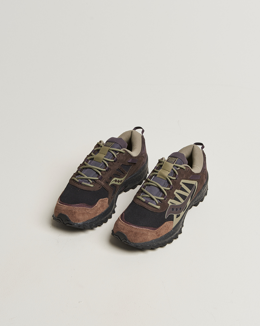 Uomini | Saucony Grid Peak Trail Sneaker Black/Wine | Saucony | Grid Peak Trail Sneaker Black/Wine