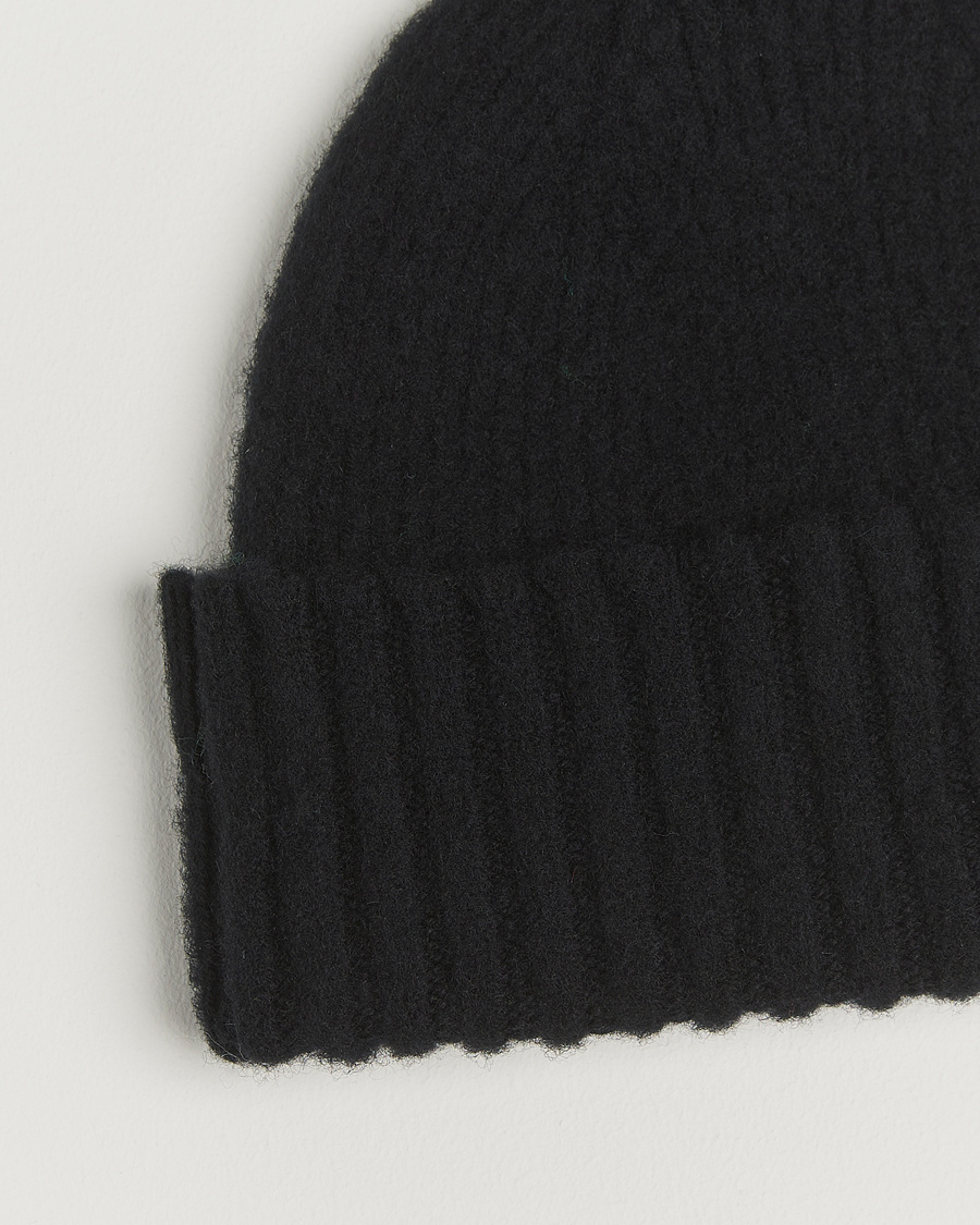 Uomini | Berretti | Robert Mackie | Rona Ribbed Shaggy Lambswool Beanie Black