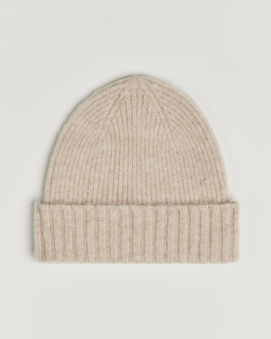 Uomini | Robert Mackie Rona Ribbed Shaggy Lambswool Beanie White | Robert Mackie | Rona Ribbed Shaggy Lambswool Beanie White