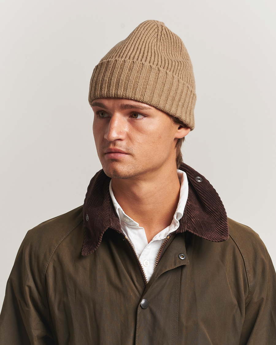 Uomini | Berretti | Robert Mackie | Kingswell Ribbed Wool/Cashmere Beanie Beige