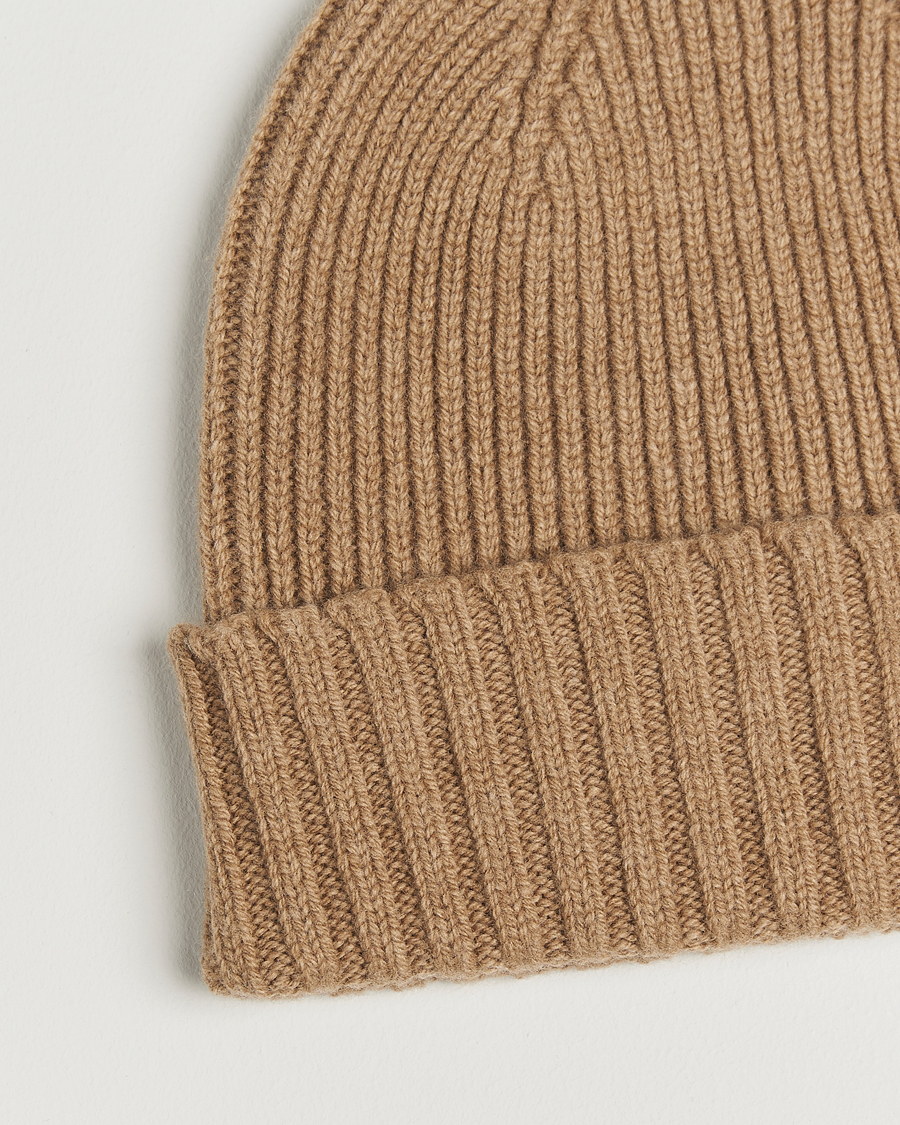 Uomini | Berretti | Robert Mackie | Kingswell Ribbed Wool/Cashmere Beanie Beige