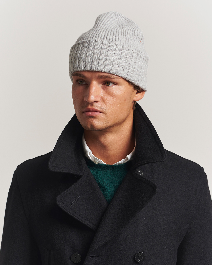Uomini | Berretti | Robert Mackie | Kingswell Ribbed Wool/Cashmere Beanie Light Grey