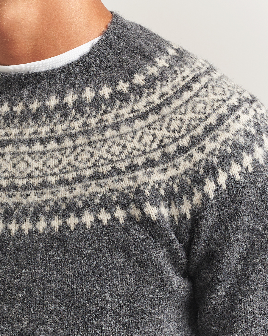 Uomini | Maglieria | Harley Of Scotland | Brushed Supersoft Lambswool Yolk Fairisle Grey