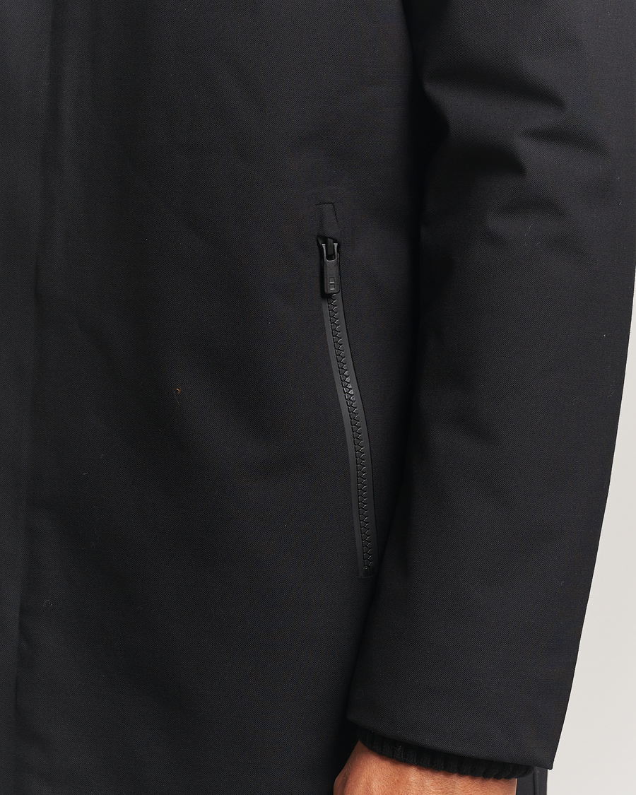 Uomini | Giacche | UBR | Regulator Coat Savile Black Wool