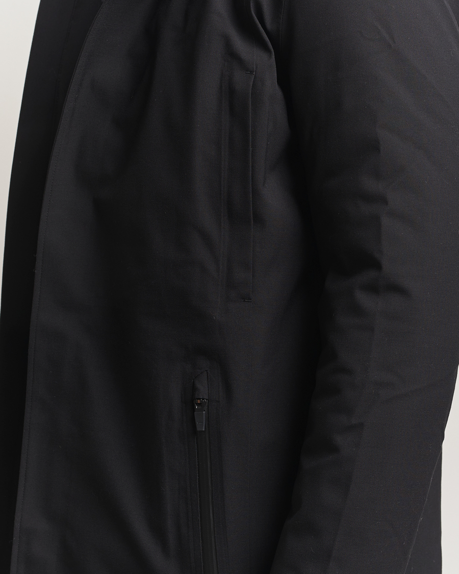 Uomini | Giacche | UBR | Regulator Parka Savile Black Wool