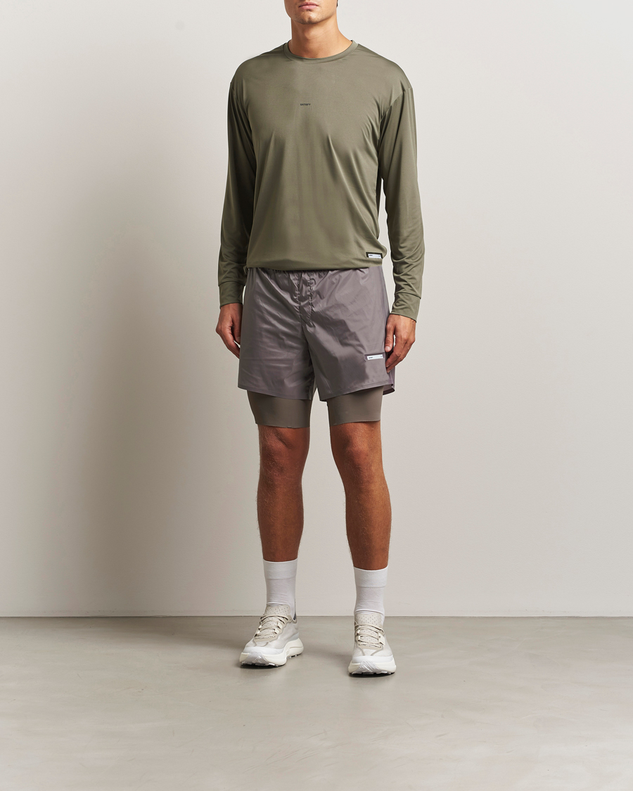 Uomini | T-shirt | Satisfy | AuraLite Long Sleeve T-Shirt Dusty Olive
