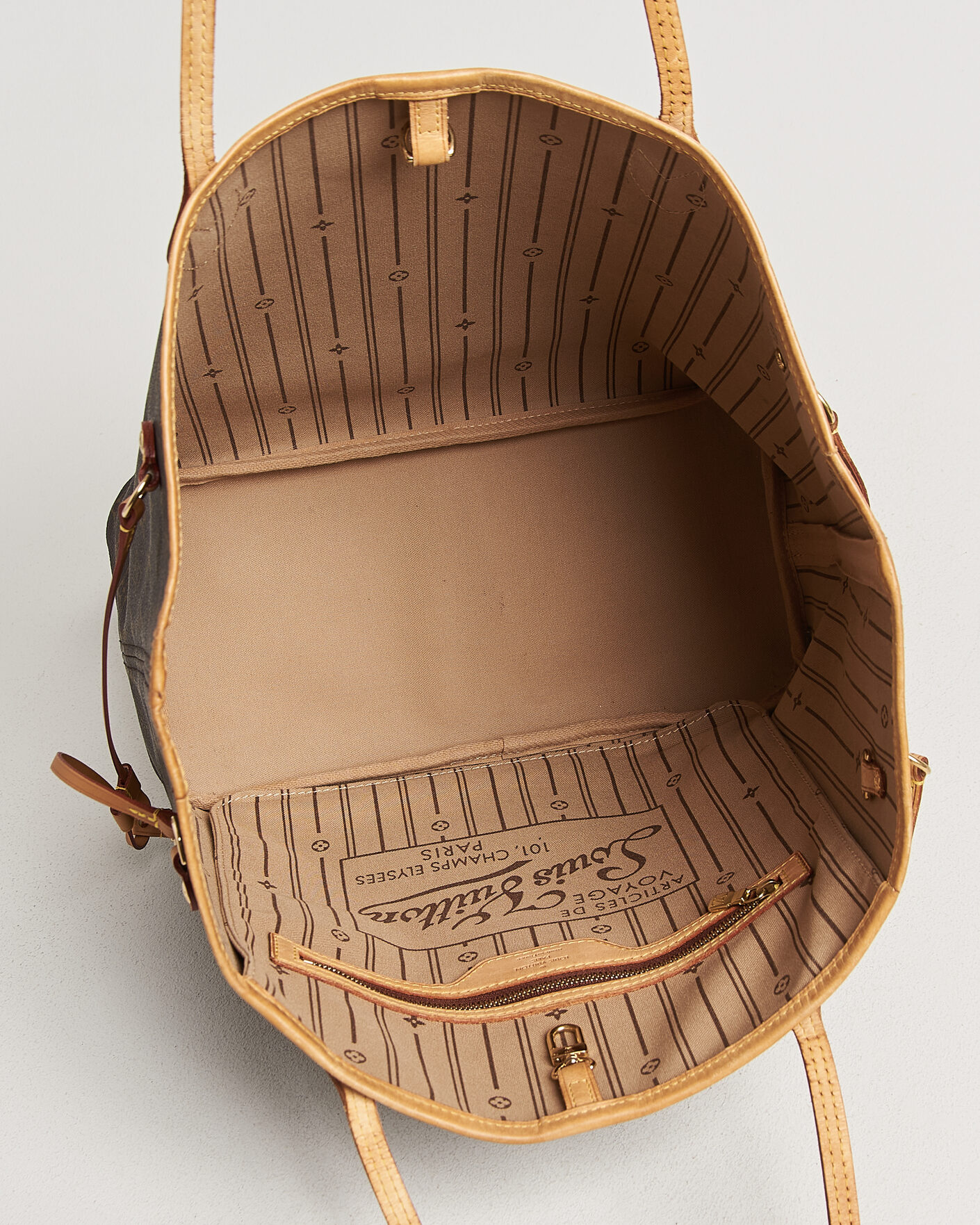 Uomini | Pre-Owned & Vintage Bags | Louis Vuitton Pre-Owned | Neverfull MM Monogram