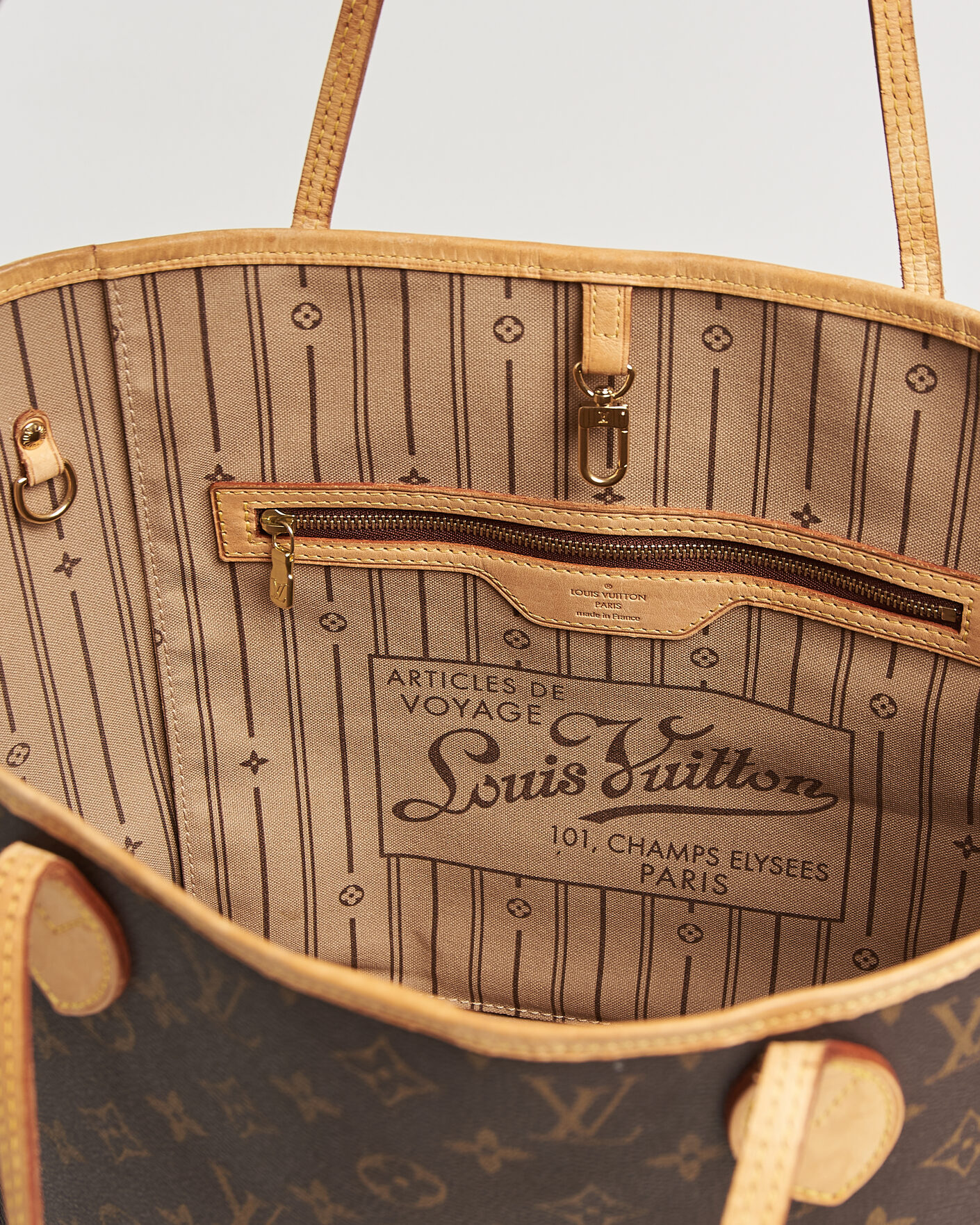 Uomini | Pre-Owned & Vintage Bags | Louis Vuitton Pre-Owned | Neverfull MM Monogram